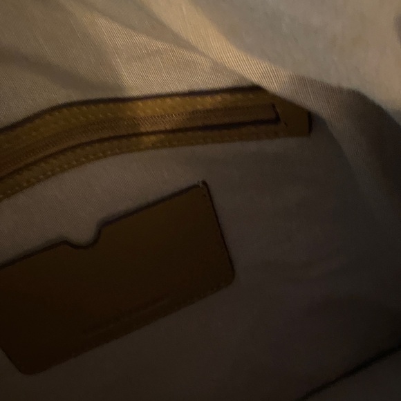 Lucky Brand NEW all leather tote in camel - Picture 8 of 14